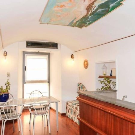 Apartamento Napoli Centro Storico Un Passo Da San Gennaro Exterior foto
