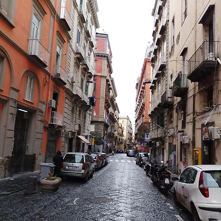 Apartamento Napoli Centro Storico Un Passo Da San Gennaro Exterior foto
